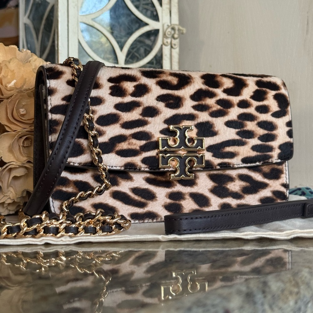 New Tory Burch Britten Haircalf Chain Wallet w. Wristlet Crossbody